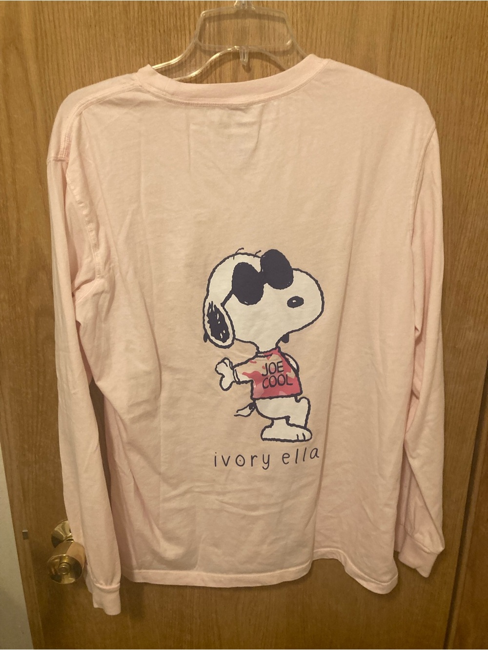 Ivory Ella x Peanuts Snoopy “Joe Cool" Pink Long-Sleeve Tee sz M